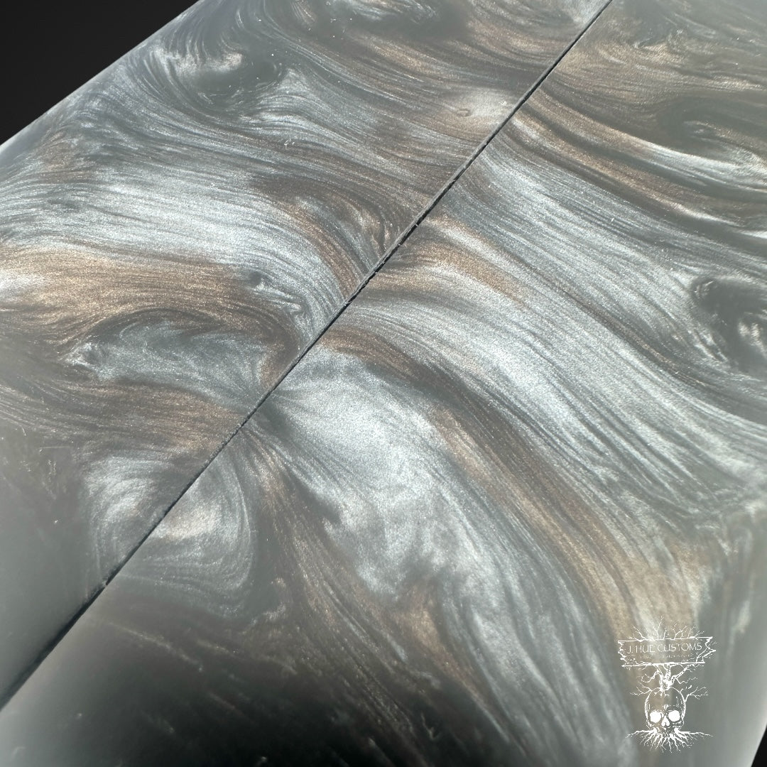 #205 Resin Chaos-Metallic Series Scales