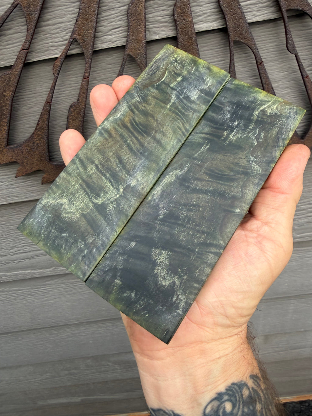 #2209 Quilted Maple Knife Scales