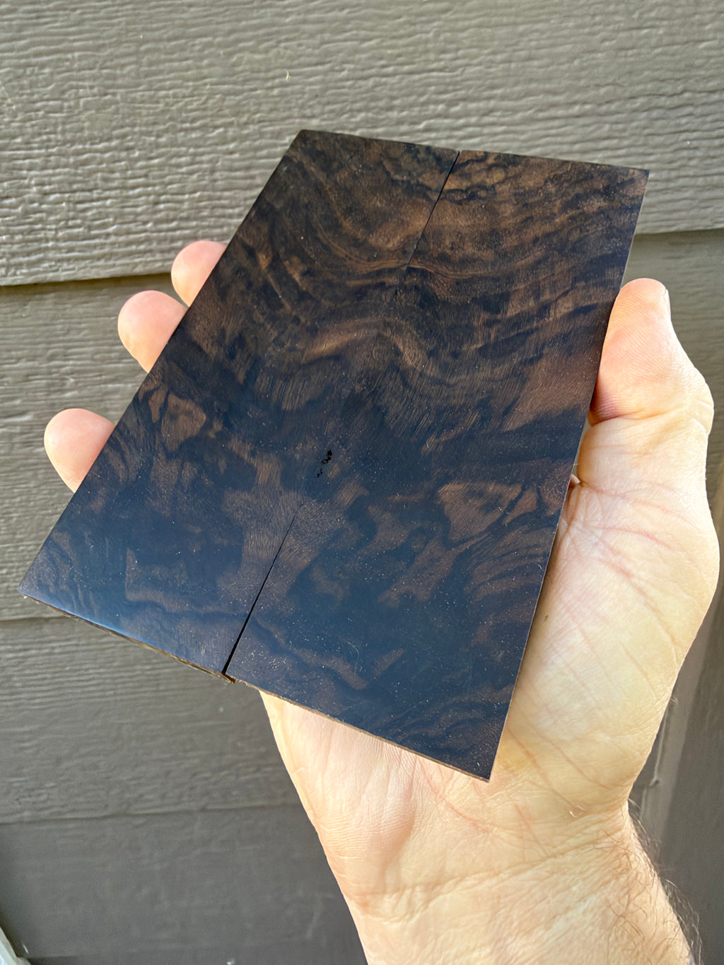 Turkish Walnut Knife Scales