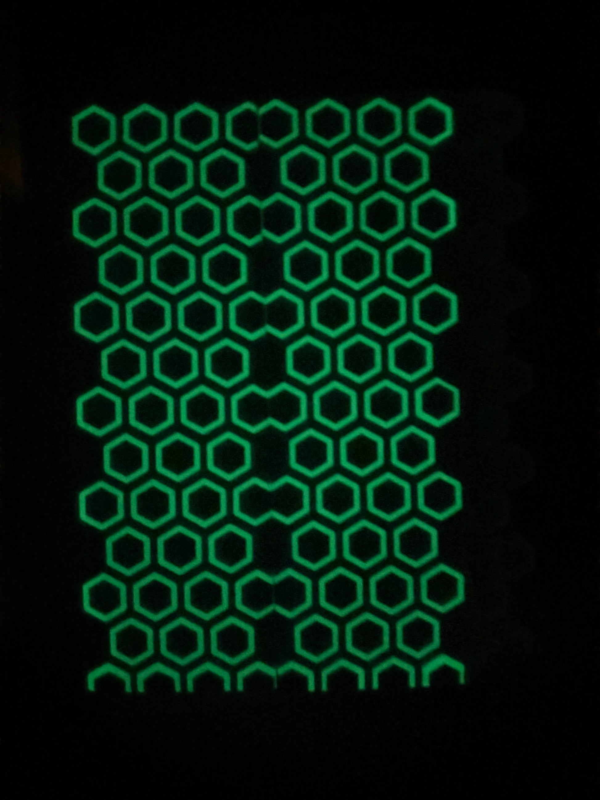 Glow knife scales 