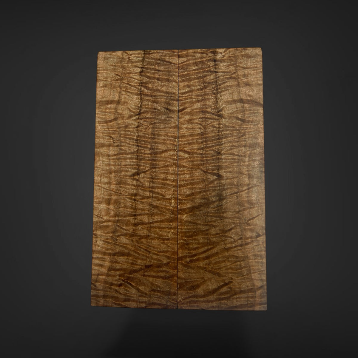 Quilted maple knife scales 