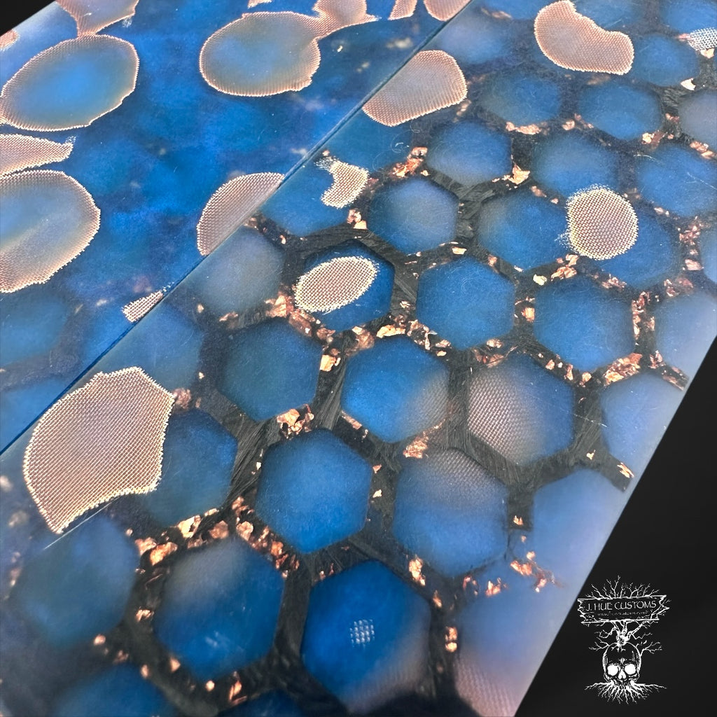 #1979 JHC Resin Chaos Shred Carbon Scales