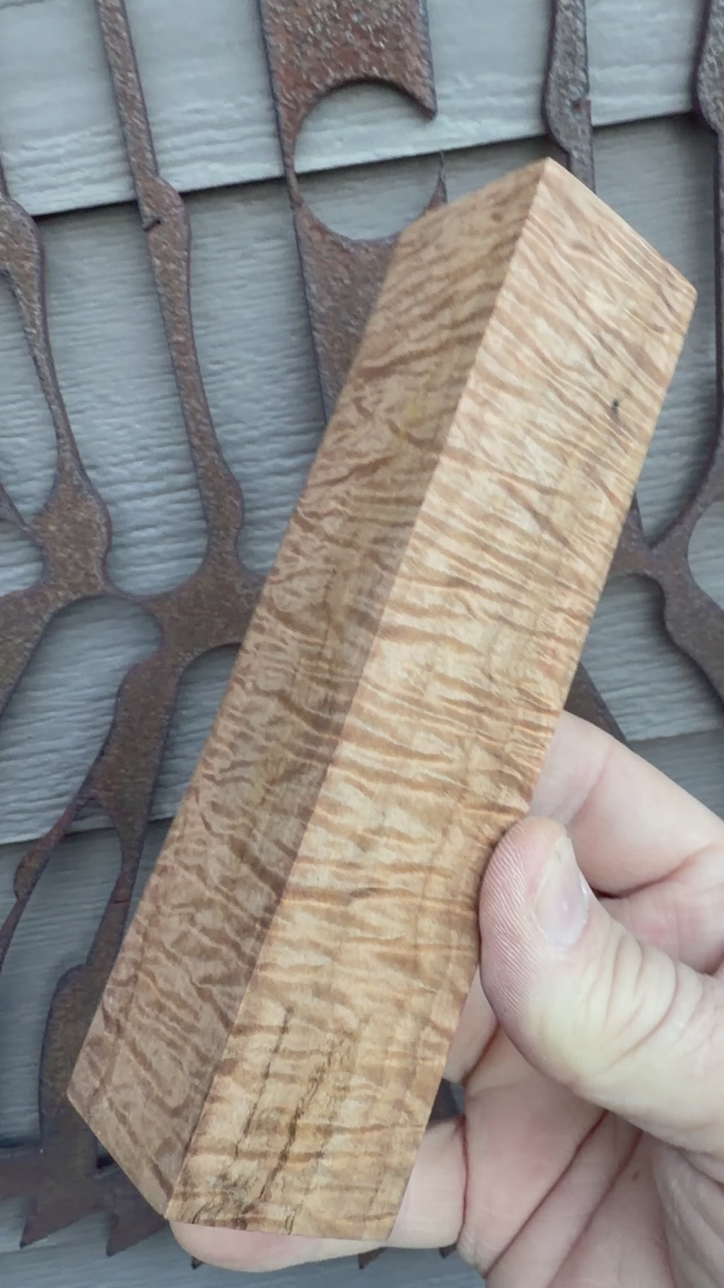 #2224 Quilted Maple Block