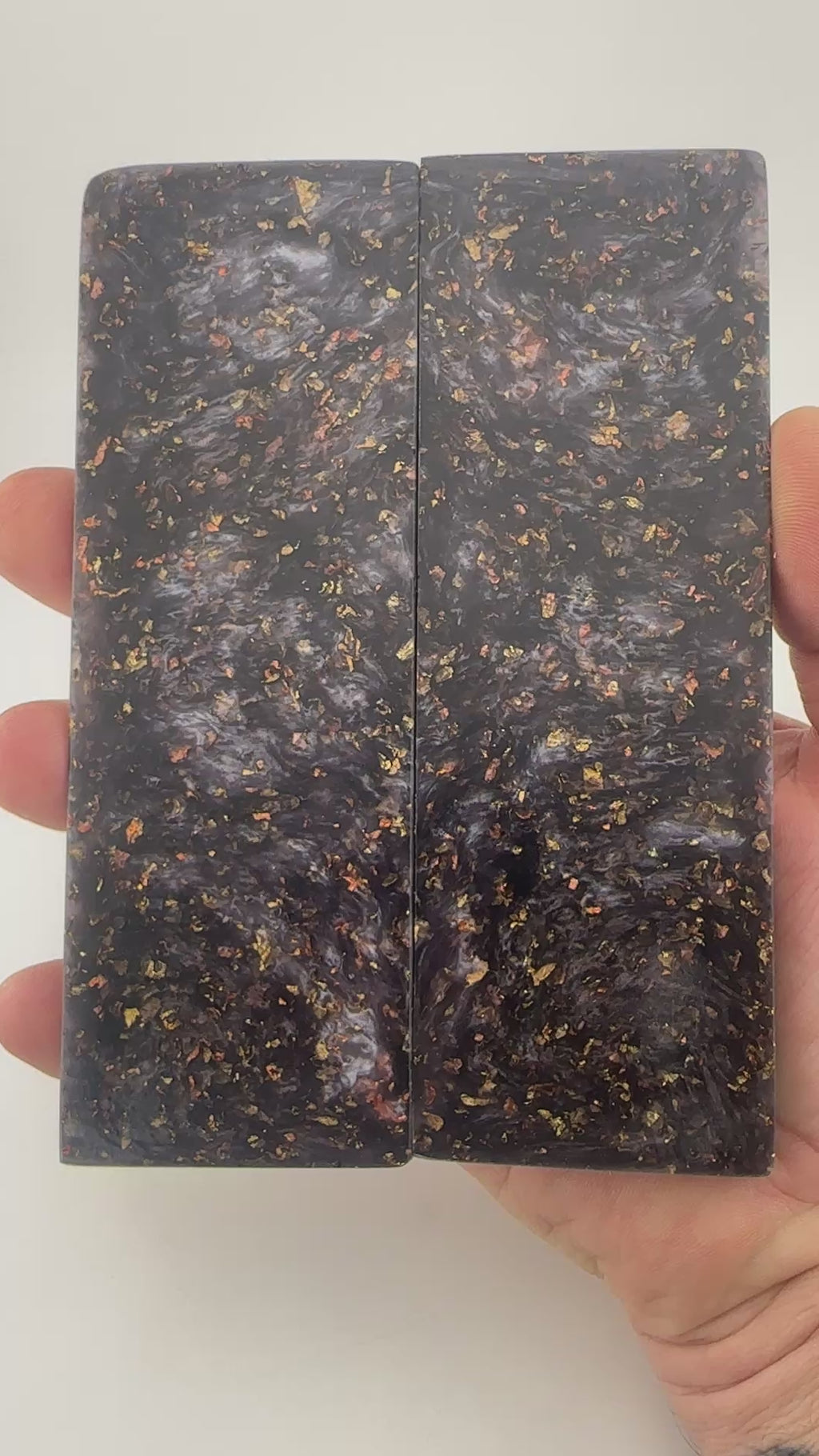 #206 Resin Chaos-Metallic Series Scales