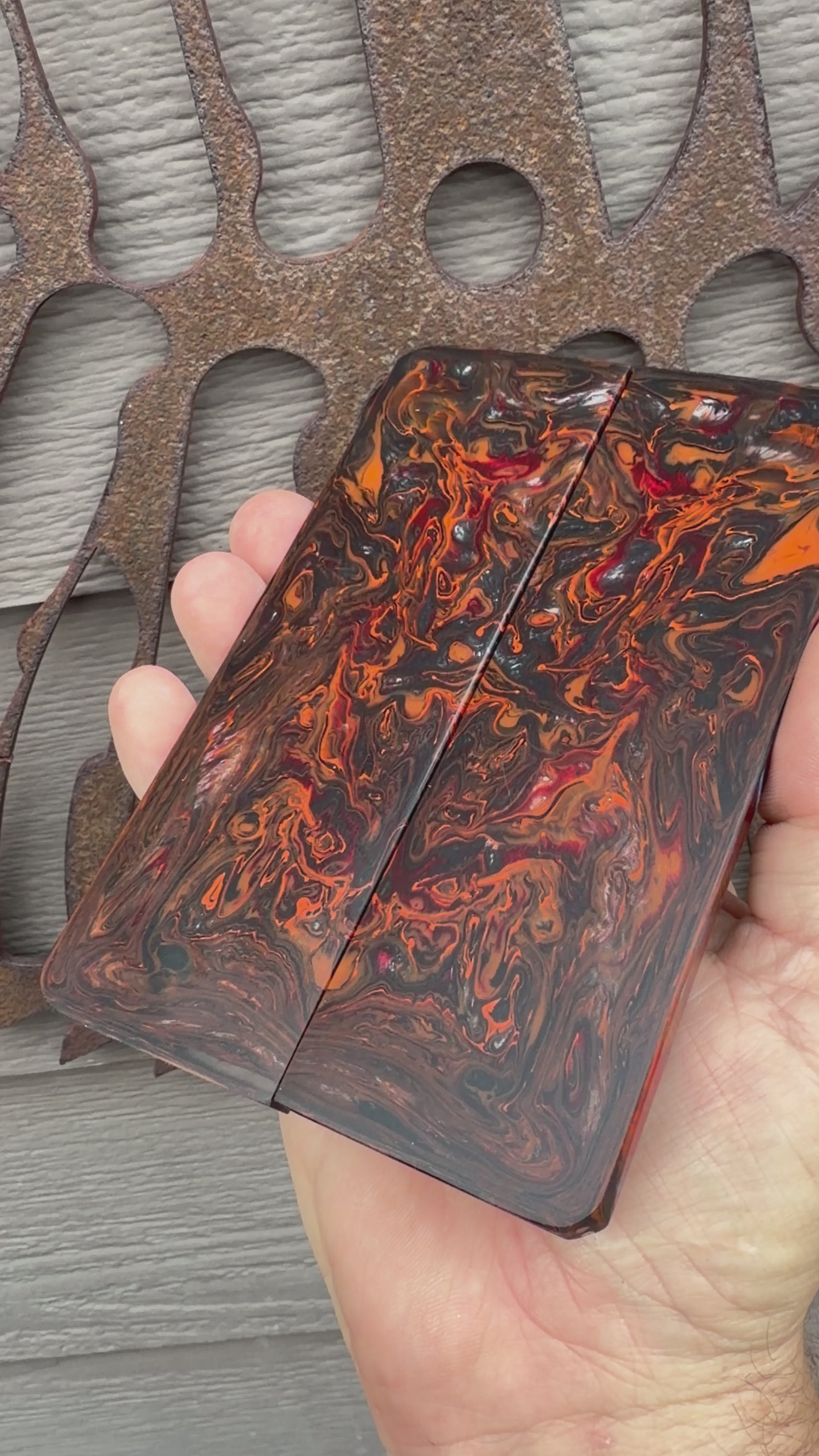 #1535 Resin Chaos Magma Scales