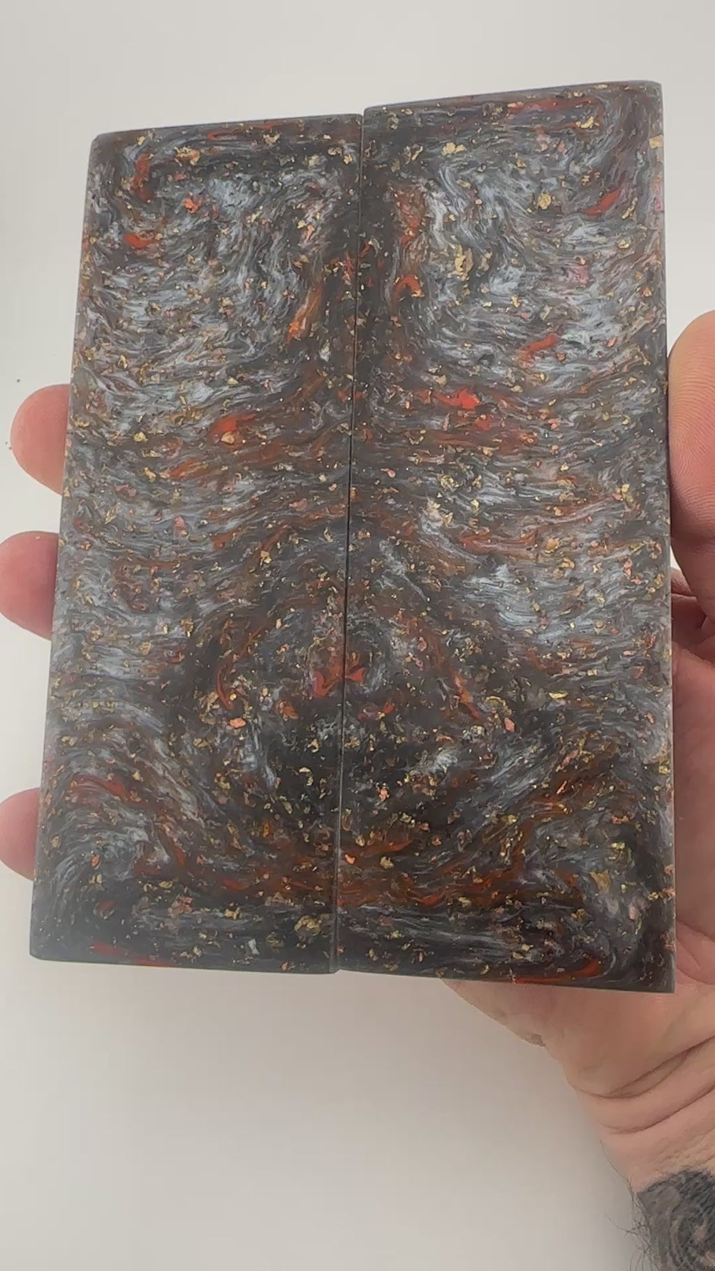 #204 Resin Chaos-Metallic Series Scales