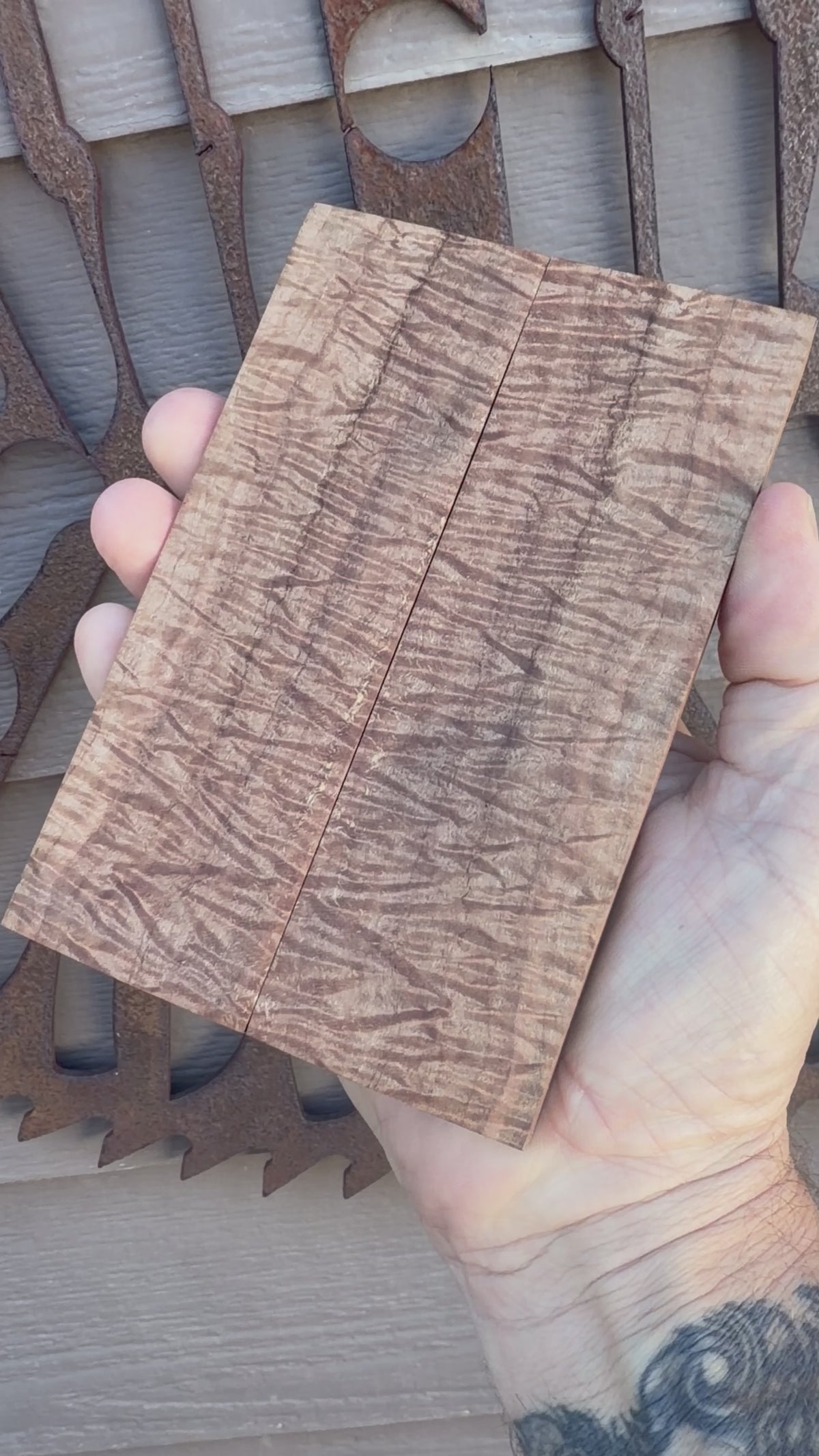 #2203 Quilted Maple Knife Scales